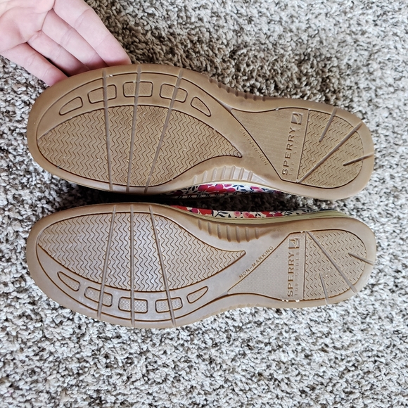 Floral Sperry Slide Ons - Picture 6 of 6